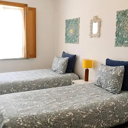 Charming Townhouse *